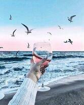 Без бренда «Бокал вина и рассветное море» в Мурманске